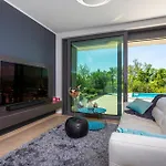 Luxurious In